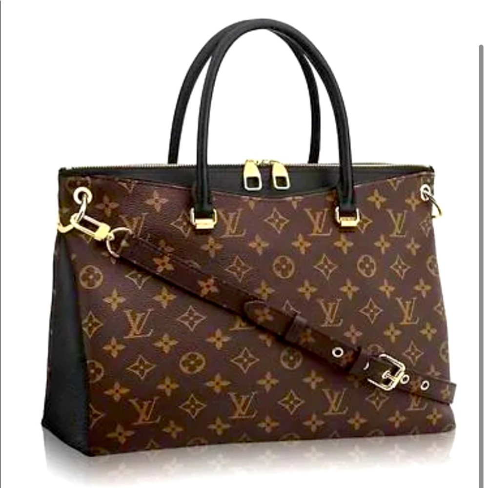 LOUIS VUITTON PALLAS New with Dust Bag